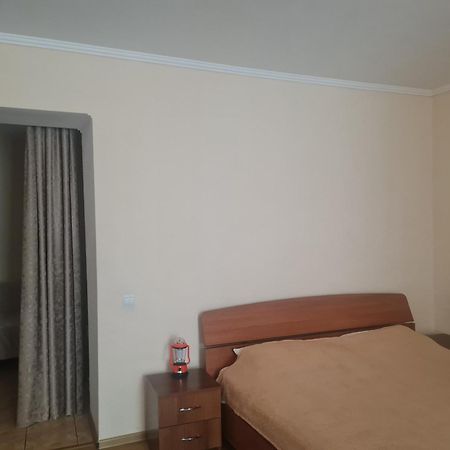 Апартаменти Липинського3,Поруч Порт Сіті Loetsk Buitenkant foto