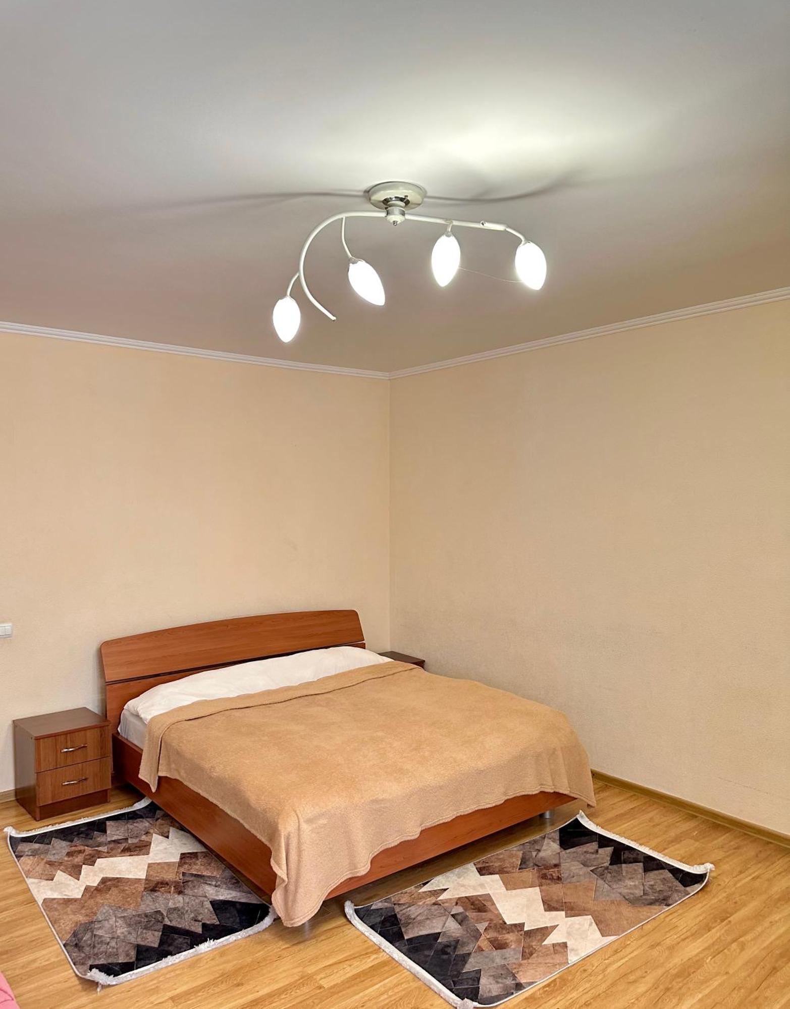 Апартаменти Липинського3,Поруч Порт Сіті Loetsk Buitenkant foto